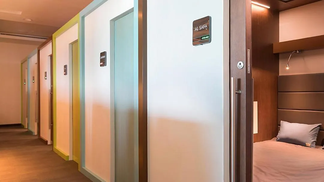 Sleep 'N Fly Sleep Lounge, A-Gates Terminal 3 - Transit Only Hotel Dubai Capsule hotel